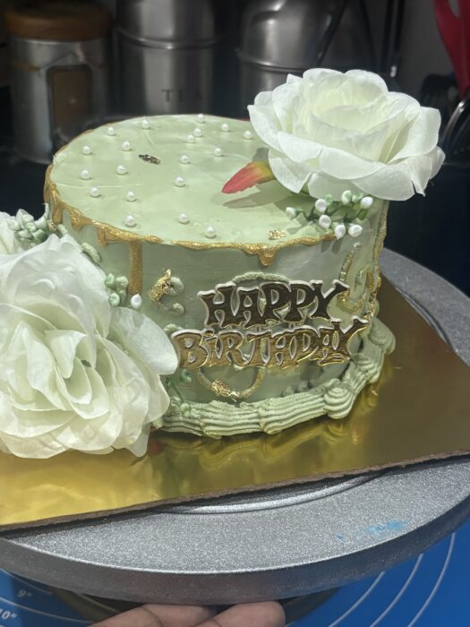 White chocolate cake