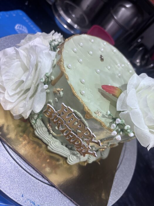 White chocolate cake